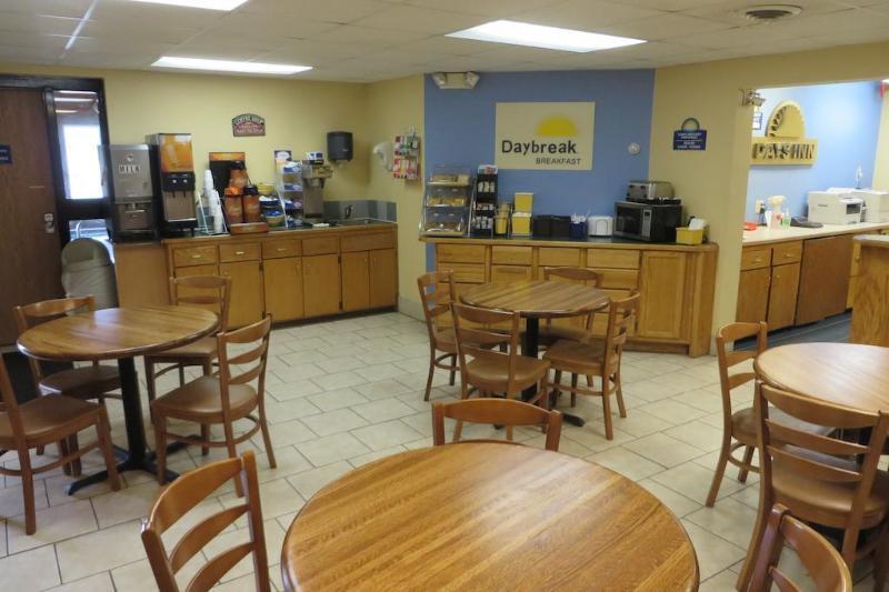 Days Inn By Wyndham Alexandria Mn Luaran gambar