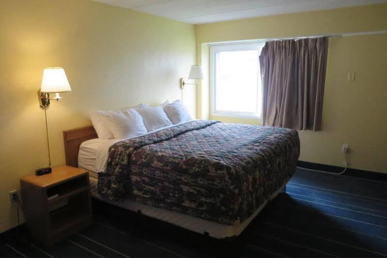 Days Inn By Wyndham Alexandria Mn Luaran gambar